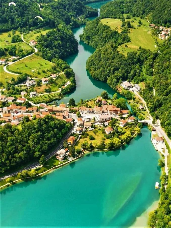 Moksha Slovenia Tolmin Eksteriør bilde